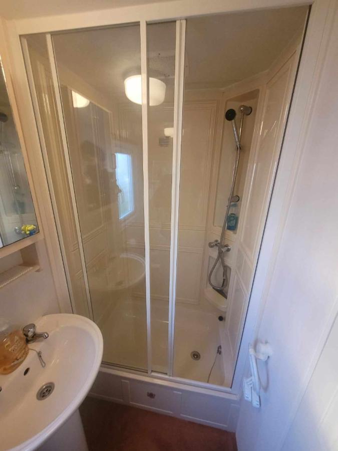 S313 3 Bed Caravan Golden Palm Chapel Saint Leonards Exterior photo